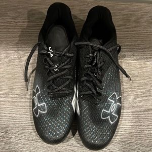 Under Armour Blur smoke cleats